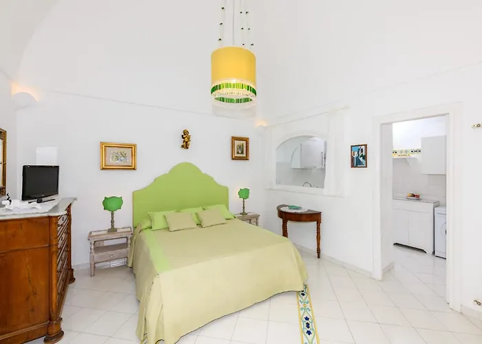 Proprietà Antonio 3 Unità Indipendenti * Positano