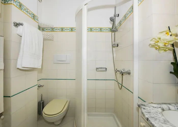 Proprieta Antonio 3 Unita Indipendenti *