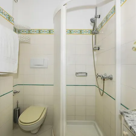 Proprieta Antonio 3 Unita Indipendenti *